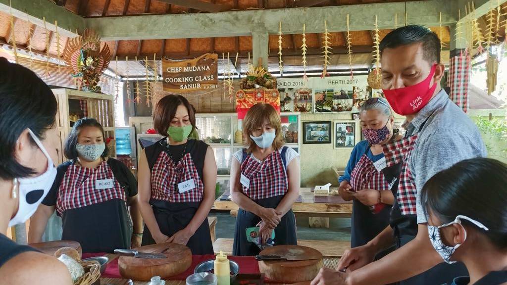 Chef-Mudana-Cooking-Class1