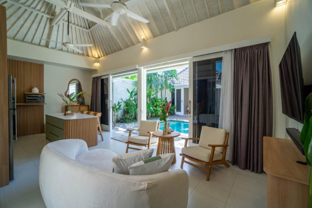 Sanur villa with private pool second bedroom