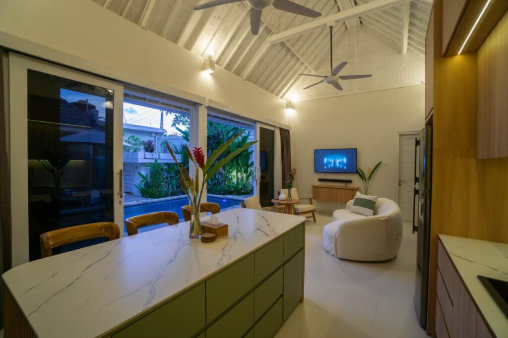 Sanur villa with private pool living area